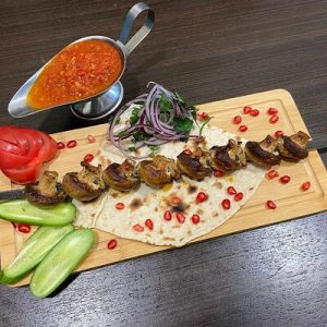 Шампиньоны на углях с курдюком